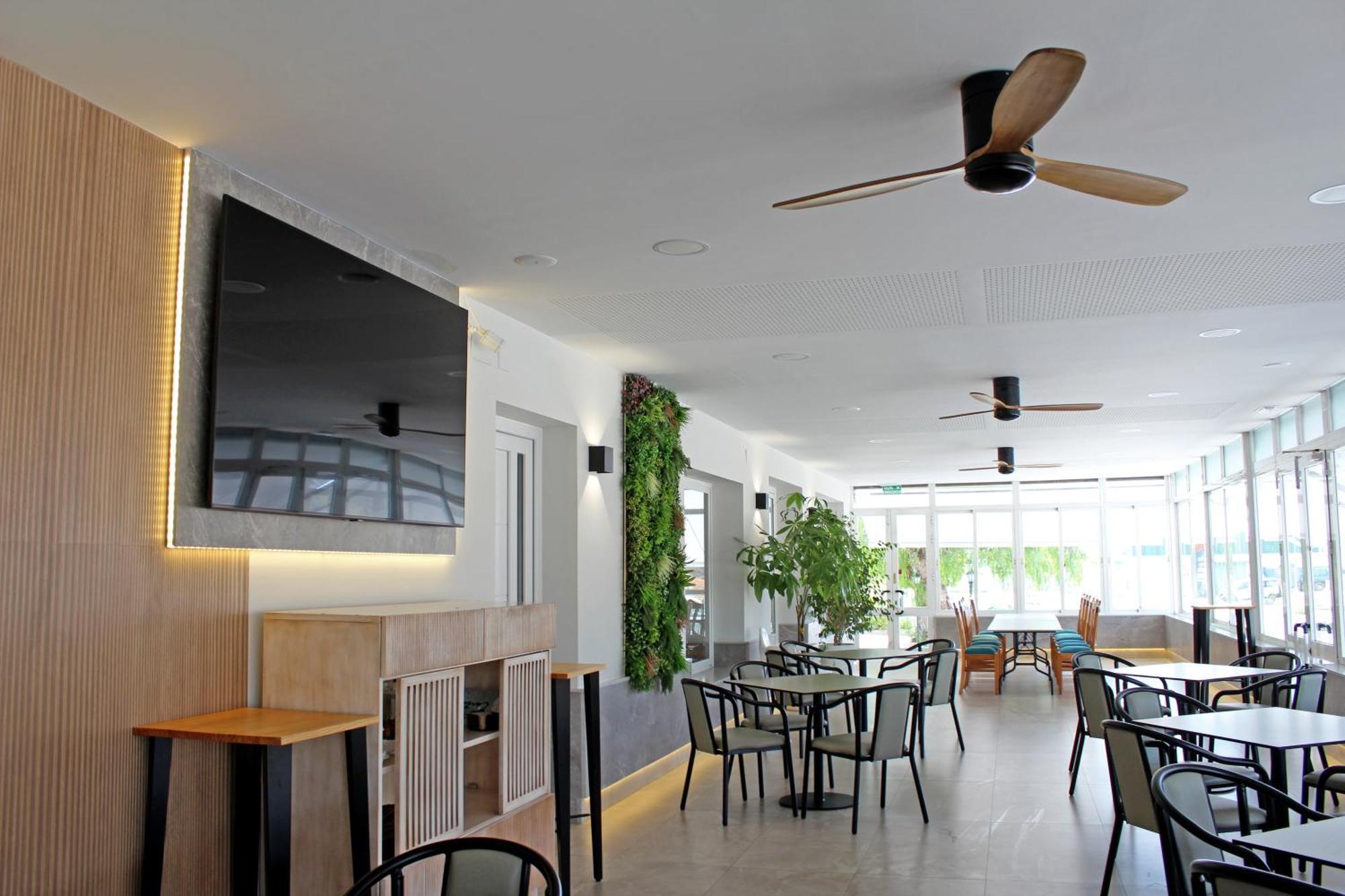 Hostal Restaurante El Cary Montemayor Ngoại thất bức ảnh