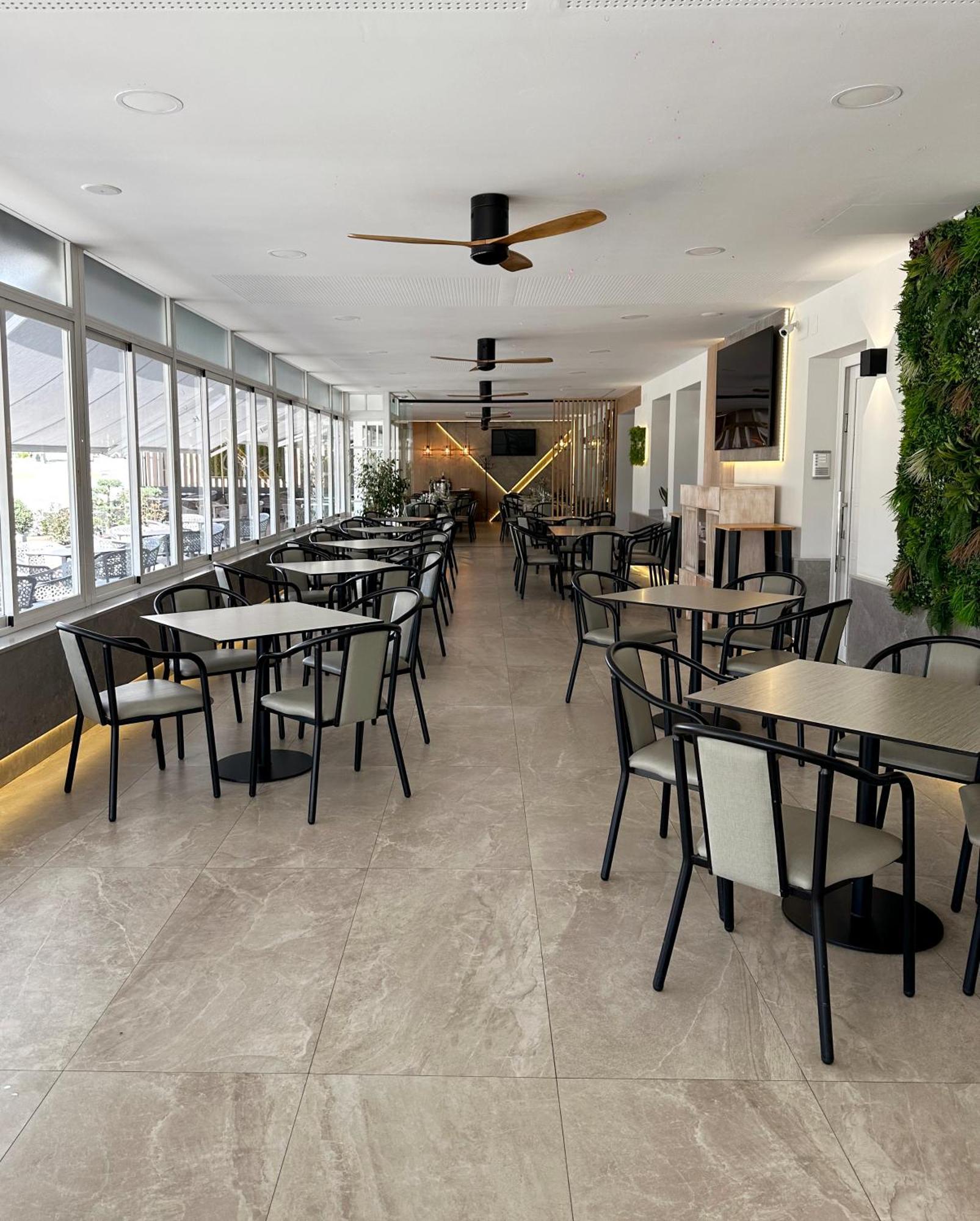 Hostal Restaurante El Cary Montemayor Ngoại thất bức ảnh